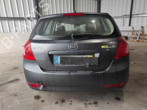 Klamka zewnętrzna drzwi przednich lewych KIA CEE'D Hatchback (ED) 1.4 CVVT | BP10377854C128 