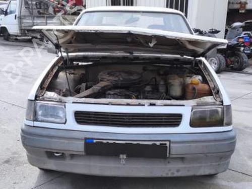 Used Parts OPEL CORSA A Hatchback (S83) 1.2 N (F08, M08, F68, M68) (52 hp) 3217503