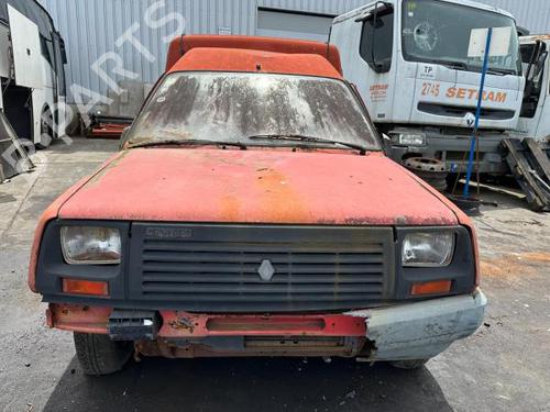 Brugte RENAULT RAPID Box Body/MPV (F40_, G40_) 1.4 (F402) (58 hp) 3229144