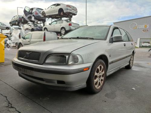 Brugte VOLVO V40 Estate (645) 1.6 (105 hp) 3219980