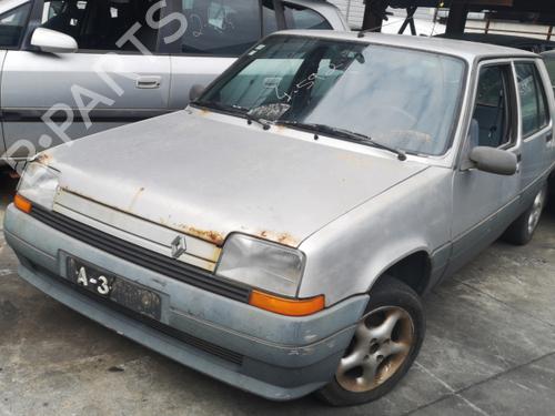 Pièces Détachées Usagées RENAULT SUPER 5 (B/C40_) 1.2 (B/C40F) (55 hp) 3209732