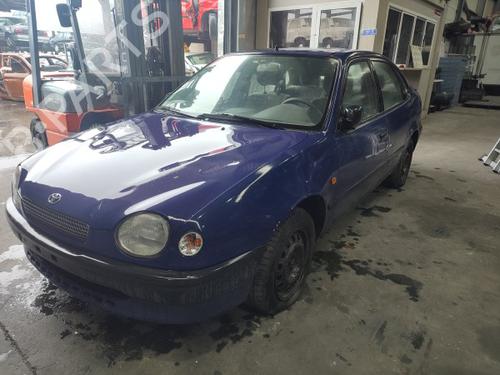 Used Parts TOYOTA COROLLA Liftback (_E11_) 1.4 (EE111_, EE111R) (86 hp) 3229871