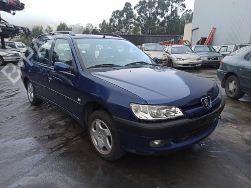 Brugte PEUGEOT 306 Break (7E, N3, N5) 1.4 (75 hp) 3230337