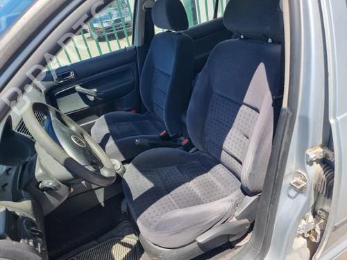 Venstre bak utvendig håndtak VW GOLF IV (1J1) 1.4 16V | BP11975852C130 