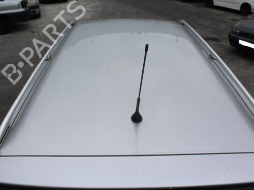 Alzavetro anteriore destra AUDI A6 C5 Avant (4B5) 1.9 TDI | BP6225629C23 