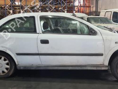 Pièces Détachées Usagées OPEL ASTRA G Hatchback (T98) 2.0 DI (F08, F48) (82 hp) 3213629