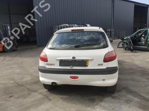 Scheinwerfer rechts PEUGEOT 206 Hatchback (2A/C) 1.1 i | BP24030608C29 