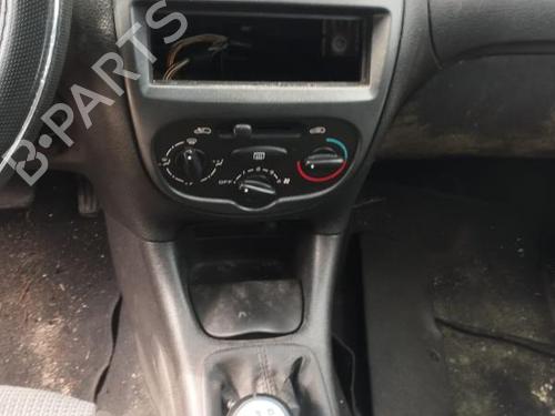 Scheinwerfer rechts PEUGEOT 206 Hatchback (2A/C) 1.1 i | BP24030608C29 