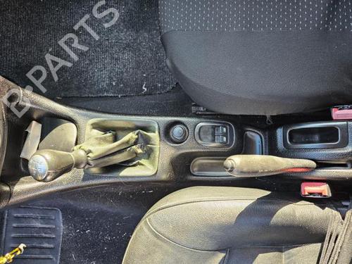 Entlüftung PEUGEOT 206 Hatchback (2A/C) 1.1 i | BP21726576I21 