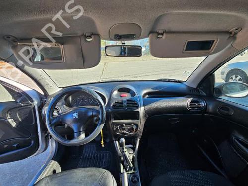 Entlüftung PEUGEOT 206 Hatchback (2A/C) 1.1 i | BP21726576I21 