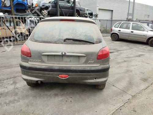 Injection rail PEUGEOT 206 Hatchback (2A/C) 1.1 i | BP31322947M98 