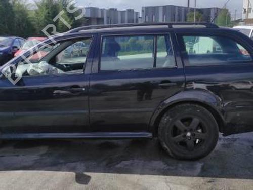 Høyre foran utvendig håndtak SKODA OCTAVIA I Combi (1U5) 1.9 TDI | BP23528810C129 