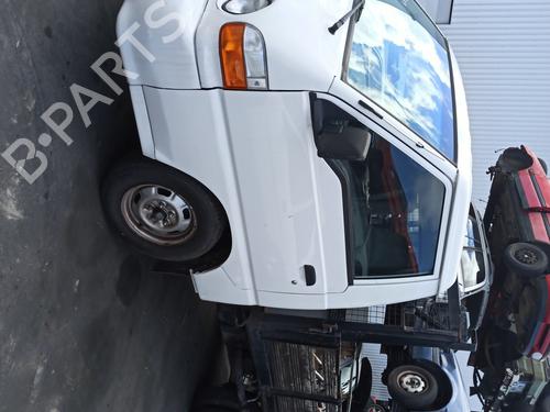 Used Parts HYUNDAI H100 Van 2.5 D (78 hp) 3213251