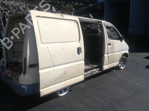 Used Parts TOYOTA HIACE IV Van (__H1_, __H2_) 2.4 D (LXH12, LXH22) (79 hp) 3211575