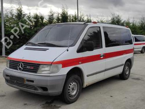 Right front indicator MERCEDES-BENZ VITO Bus (W638) 112 CDI 2.2 (638.194) | BP16247134C33 
