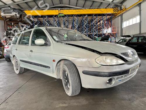 Used Parts RENAULT MEGANE I Grandtour (KA0/1_) 1.4 16V (KA0D, KA1H, KA0W, KA10) (95 hp) 3230627