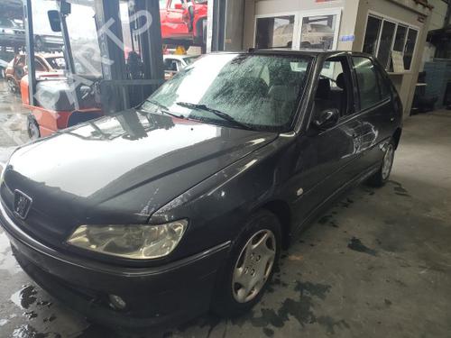Gebruikte PEUGEOT 306 Hatchback (7A, 7C, N3, N5) 2.0 HDI 90 (90 hp) 3231024 Onderdelen