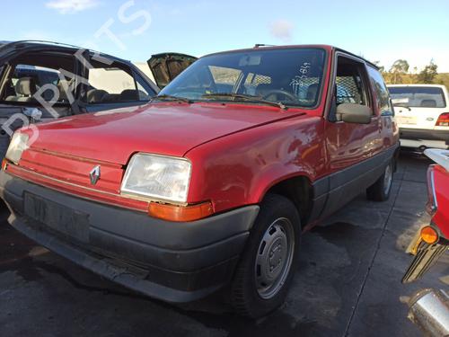 Brugte RENAULT SUPER 5 Hatchback Van (S40_) 1.6 D (S404) (54 hp) 3212026
