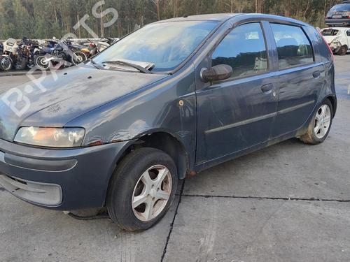 Left taillight FIAT PUNTO (188_) 1.2 16V 80 (188.233, .235, .253, .255, .333, .353, .639,... | BP32002526C34