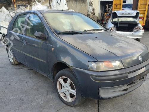 Left taillight FIAT PUNTO (188_) 1.2 16V 80 (188.233, .235, .253, .255, .333, .353, .639,... | BP32002526C34