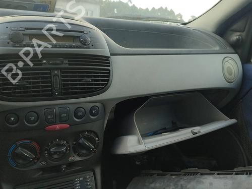 Left taillight FIAT PUNTO (188_) 1.2 16V 80 (188.233, .235, .253, .255, .333, .353, .639,... | BP32002526C34