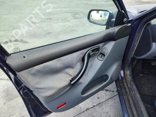 Fensterheberschalter links vorne SEAT LEON (1M1) 1.6 | BP16252751I27 