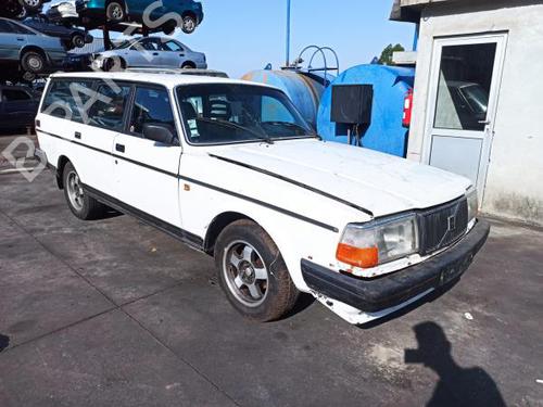 Used Parts VOLVO 240 Kombi (P245) 2.4 Diesel (82 hp) 3215459