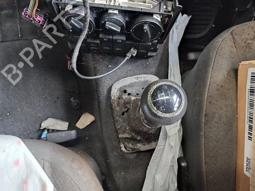 Front right interior door handle VW POLO (6N2) 1.4 TDI | BP25979468I14 