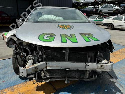 Used Parts TOYOTA AVENSIS Saloon (_T27_) 2.0 D-4D (ADT270_, ADT270R) (124 hp) 3219194