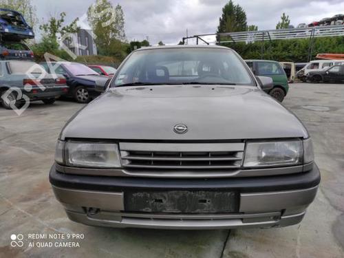 Brugte OPEL VECTRA A Hatchback (J89) 1.4 S (F68, M68) (75 hp) 3213405