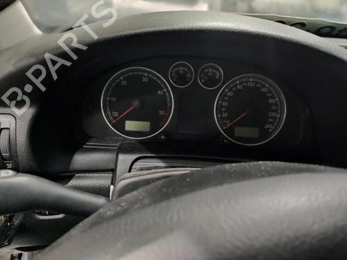 Pulsante luci di emergenza VW PASSAT B5.5 (3B3) 1.9 TDI | BP22132486I22 