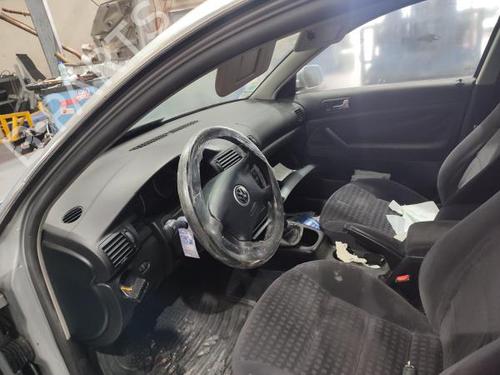 Pulsante luci di emergenza VW PASSAT B5.5 (3B3) 1.9 TDI | BP22132486I22 