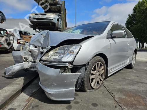 Brugte HONDA CIVIC VII Hatchback (EU, EP, EV) 1.4 iS (EP1, EU5, EU7) (90 hp) 3217335