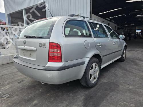 Comutador luzes SKODA OCTAVIA I Combi (1U5) 1.4 16V | BP21168398I24 