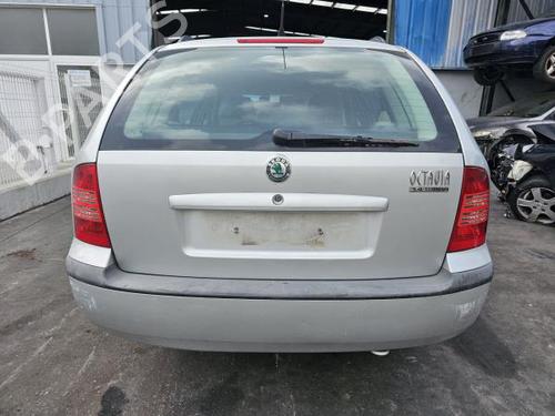 Comutador luzes SKODA OCTAVIA I Combi (1U5) 1.4 16V | BP21168398I24 