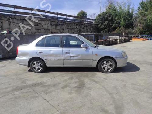 Front wiper motor HYUNDAI ACCENT II (LC) 1.3 | BP18016725M29 