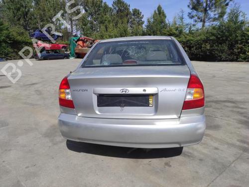 Front wiper motor HYUNDAI ACCENT II (LC) 1.3 | BP18016725M29 