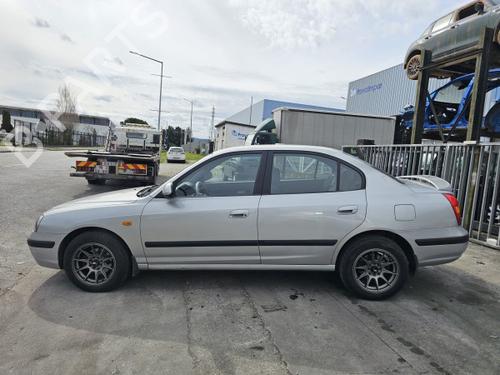 Venstre bak invendig håndtak HYUNDAI ELANTRA III Saloon (XD) 2.0 CRDi | BP30637692I15