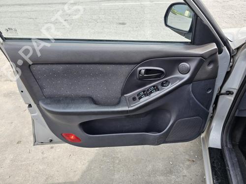 Venstre bak invendig håndtak HYUNDAI ELANTRA III Saloon (XD) 2.0 CRDi | BP30637692I15