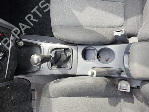 Venstre bak invendig håndtak HYUNDAI ELANTRA III Saloon (XD) 2.0 CRDi | BP30637692I15