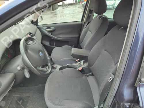 Moteur de lève-vitre avant gauche FIAT STILO (192_) 1.6 16V (192_XB1A) | BP20937067E21 