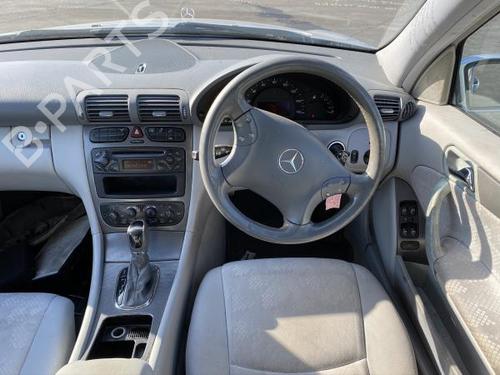 Klamka zewnętrzna drzwi przednich prawych MERCEDES-BENZ C-CLASS T-Model (S203) C 180 Kompressor (203.246) | BP6206136C129 