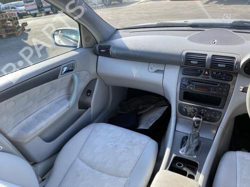Klamka zewnętrzna drzwi przednich prawych MERCEDES-BENZ C-CLASS T-Model (S203) C 180 Kompressor (203.246) | BP6206136C129 