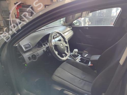Feu de brouillard avant droit VW PASSAT B5.5 Variant (3B6) 2.0 TDI | BP24144035C31 