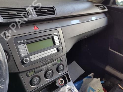 Feu de brouillard avant droit VW PASSAT B5.5 Variant (3B6) 2.0 TDI | BP24144035C31 