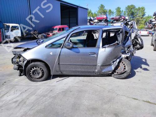Vano posta oggetti MITSUBISHI COLT VI (Z3_A, Z2_A) 1.5 DI-D (Z39A) | BP13211916C95 