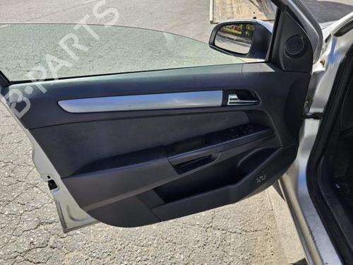 Engine control unit (ECU) OPEL ASTRA H Estate (A04) 1.7 CDTI (L35) | BP31860890M57