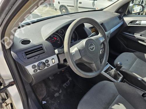 Engine control unit (ECU) OPEL ASTRA H Estate (A04) 1.7 CDTI (L35) | BP31860890M57