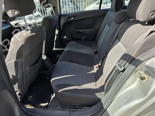 Engine control unit (ECU) OPEL ASTRA H Estate (A04) 1.7 CDTI (L35) | BP31860890M57