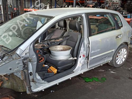 Used Parts HONDA CIVIC VII Hatchback (EU, EP, EV) 2.0 i Sport (EV1) (160 hp) 3208196
